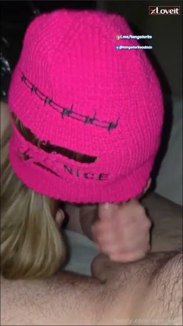 irem akın porno genç kız harika sakso çekti