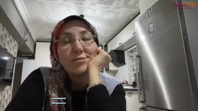 Fatma ile Her Telden ifşa Canlı yayın Vol 13 seyret